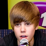 Justin Bieber Claims Allegiance to “Crips” Street Gang